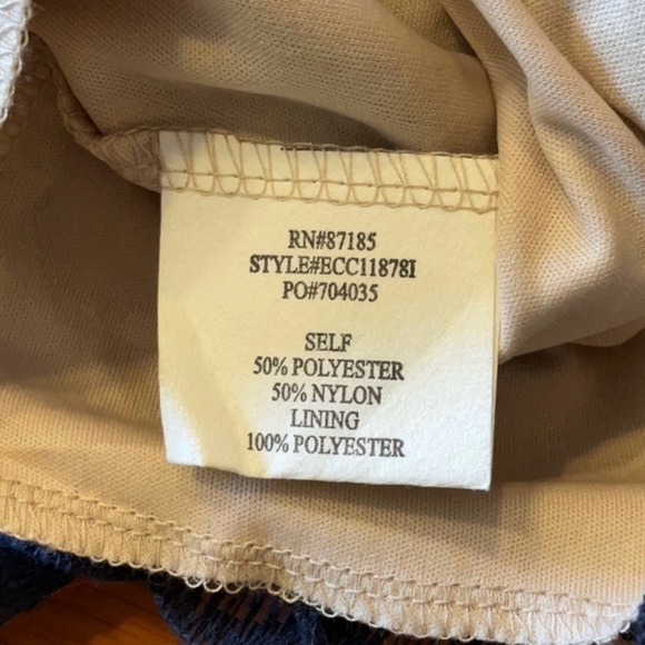 Sz 9 small Sapphire Dolls navy lace overlay with beige lining dress back zip - Picture 6 of 13